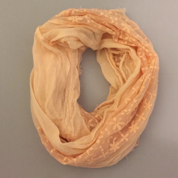 American Eagle infinity scarf
