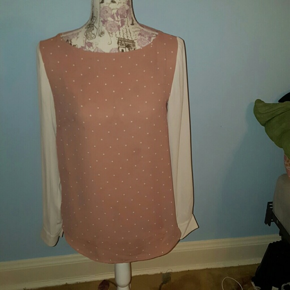 Cute blouse.  Polka dots!