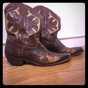 Vintage cowgirl boots