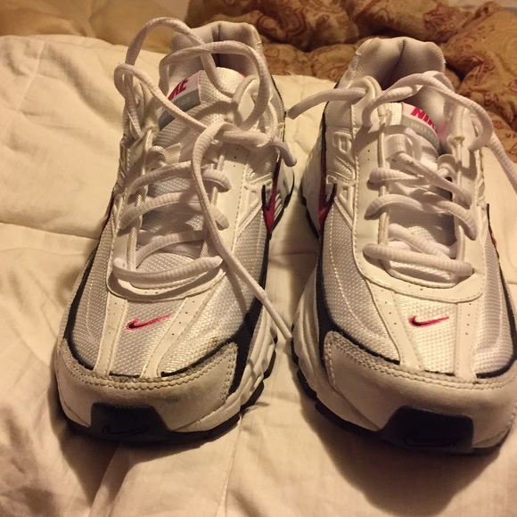 New Nike Women's Running Shoe