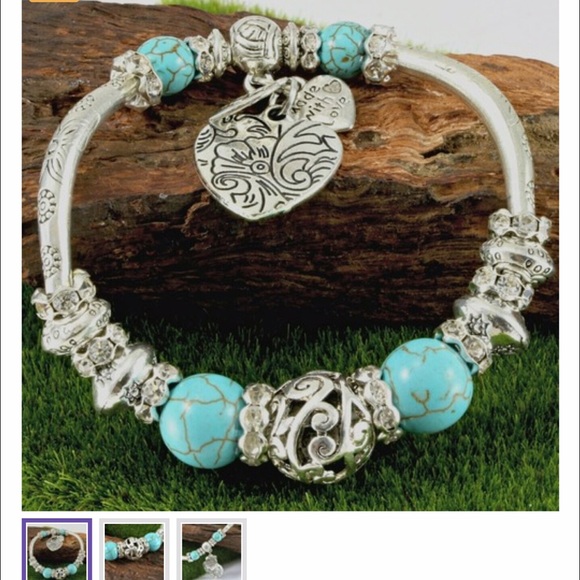 Charm Heart Bracelet - Picture 2 of 2