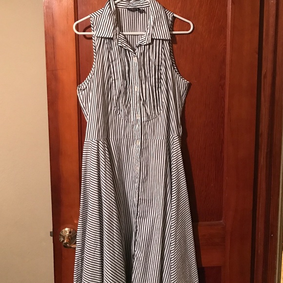 Fit and flare button up dress