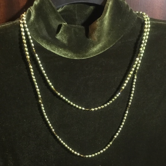 Pearl necklace