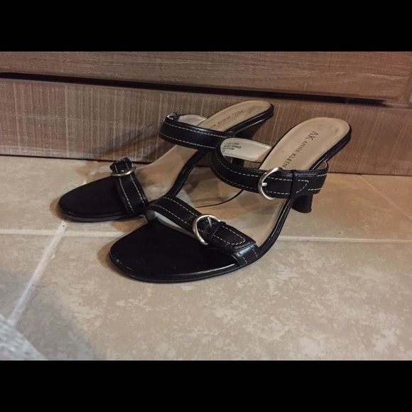 Ann Klein- Black Sandals