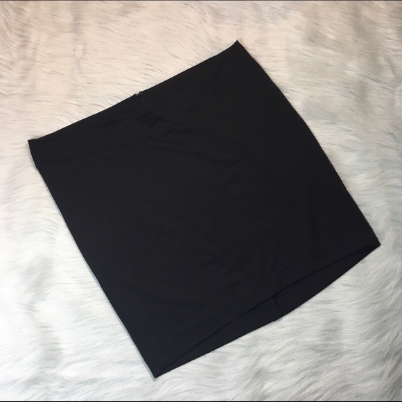 Liz Lange for Target Skirts - Liz Lange Maternity Target Black Skirt Liz Lange for Target Skirts - Liz Lange Maternity Target Black Skirt