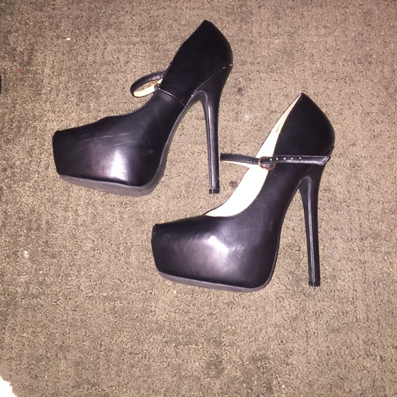 Mary Jane platforms