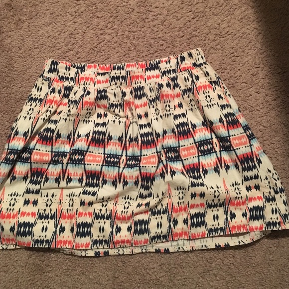 Cute skirt!
