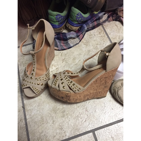 Wedges - Picture 2 of 3