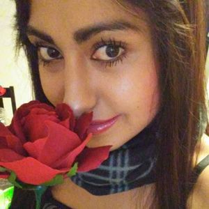 Meet your Posher, Lorena