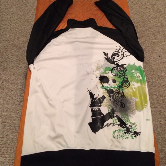 Five Pointz NWOT Perfect!! Xxl fits like XL. - Picture 4 of 4