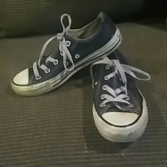 Black Converse low tops