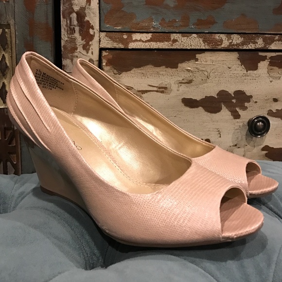 Bandalino Nude Peep Toe Wedges