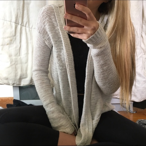 hollister cardigan