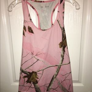 Pink Under armour realtree camo Tank top