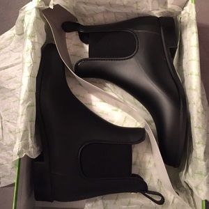 Sam Edelman Tinsley Rain Boot