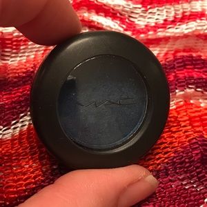 Mac eye shadow