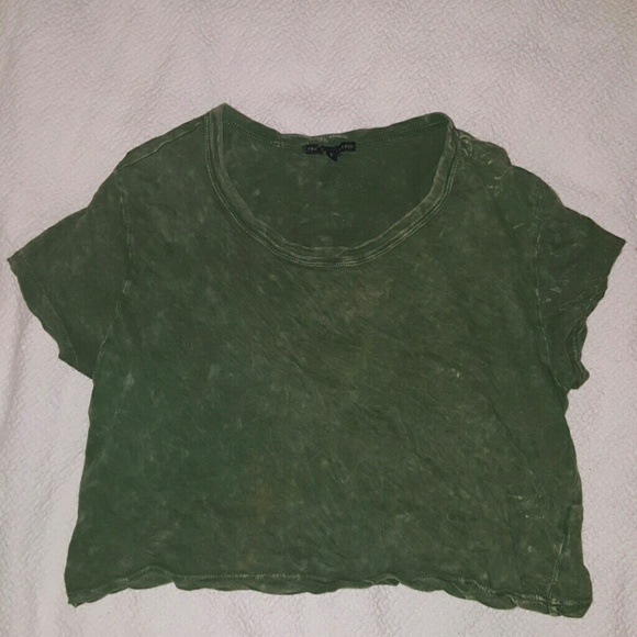 Urban Outfitters crop top