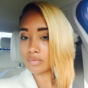 Meet your Posher, Tera