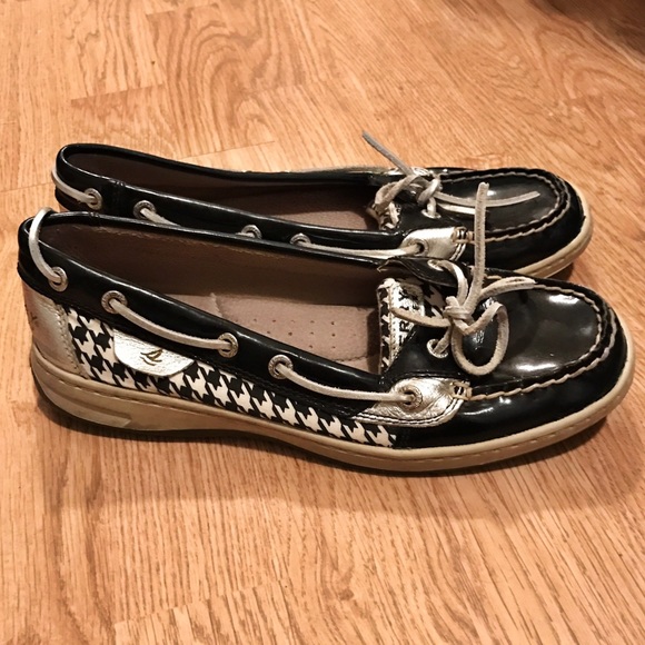Sperry boat shoes