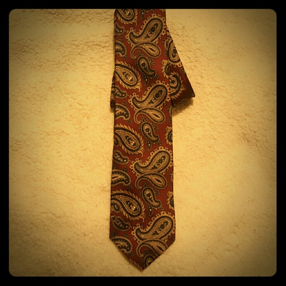 Silk tie