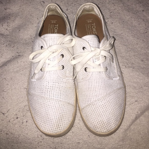 Cute white toms!