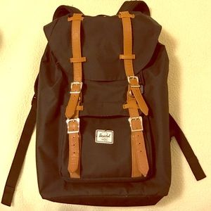 Herschel Classic Retreat Backpack