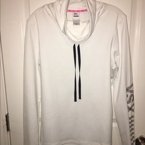 Victoria Secrets Crowlneck Pullover