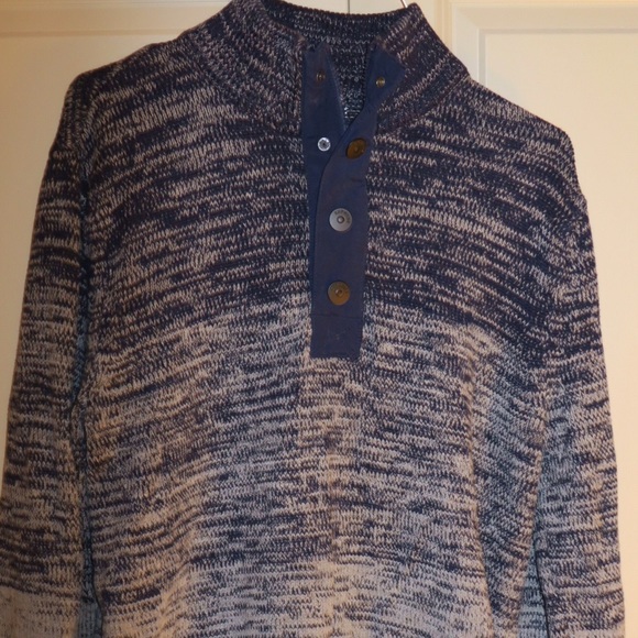 Express Men's XL sweater