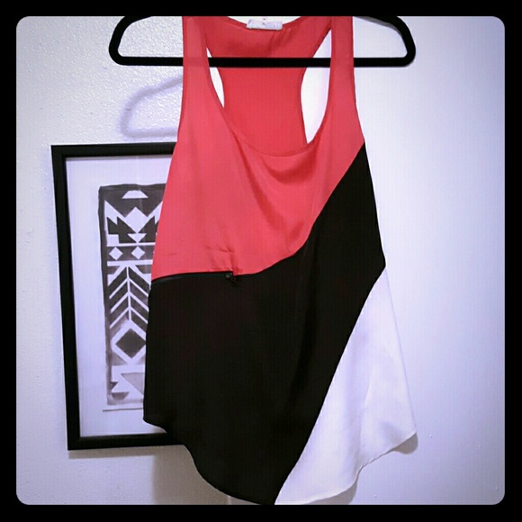 Flowy top, pink black white