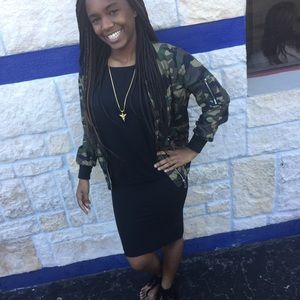 Meet your Posher, Lanise