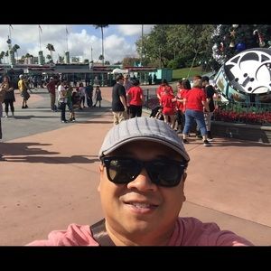 Meet your Posher, Jon