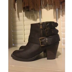 Lucky Brand Brown Heel Leather Booties Size 6