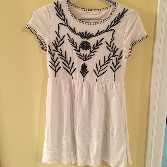 White patterned dress