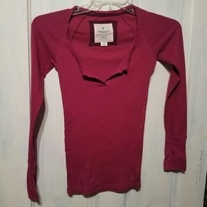 M1) American Eagle long sleeve shirt size med  dark Red