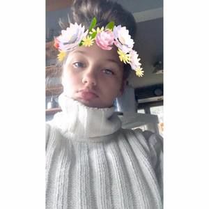 Meet your Posher, Danielle