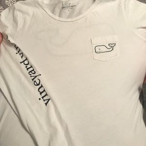 Vineyard vine long sleeve T-shirt