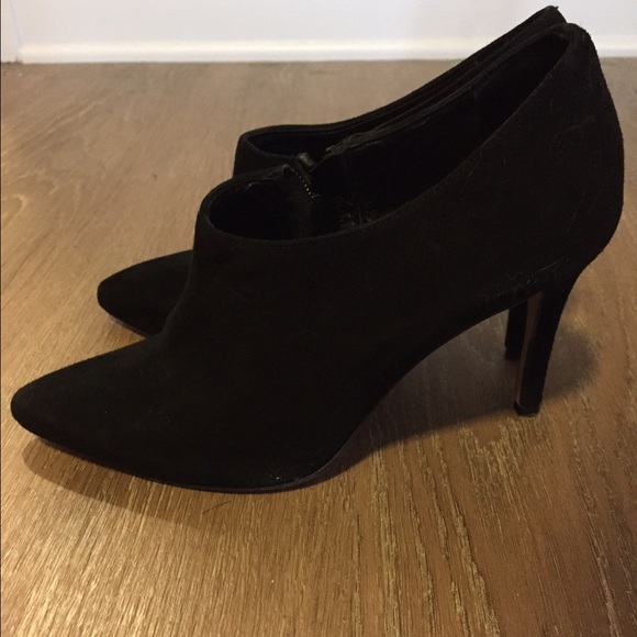 Vero Cuoio Black Suede Ankle Boots (made in Italy) - Picture 1 of 4