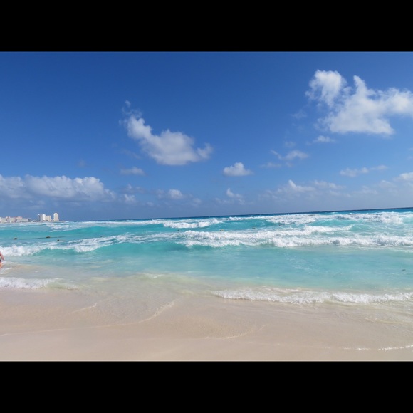 Meet your Posher, Trang - Picture 1 of 1