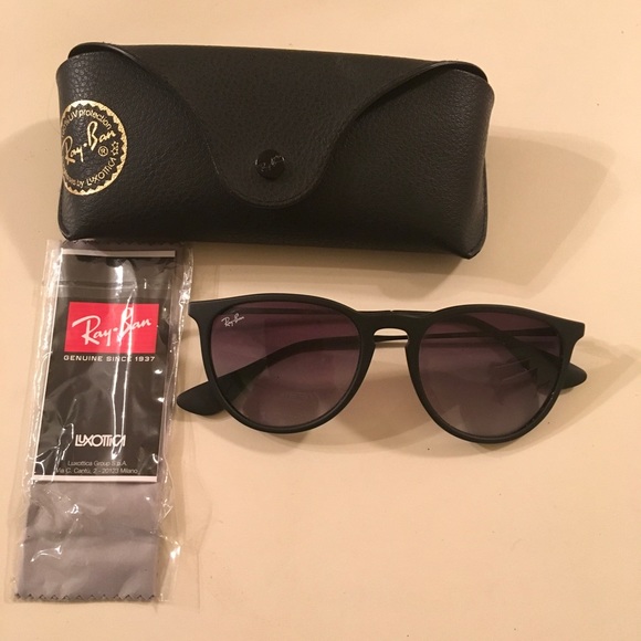 Ray Ban Black Erika Sunglasses w/ Gradient Lenses