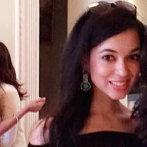 Meet your Posher, Amina