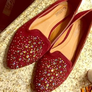 BRAND NEW RED SPARKLE FLATS