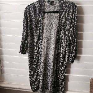 CLOSET SALE H&M Grey Leopard Duster Cardigan