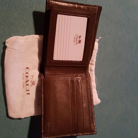 Designer New with tag Mens Wallet - Picture 4 of 4
