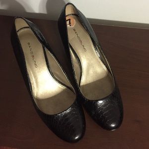 Black bandolino heels