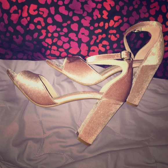 Betsy Johnson heels