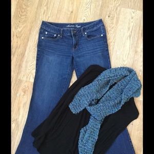 AE Favorite Boyfriend Stretch Jeans Size 12