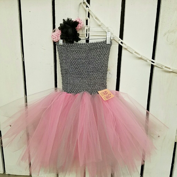 Tutus - Picture 1 of 1