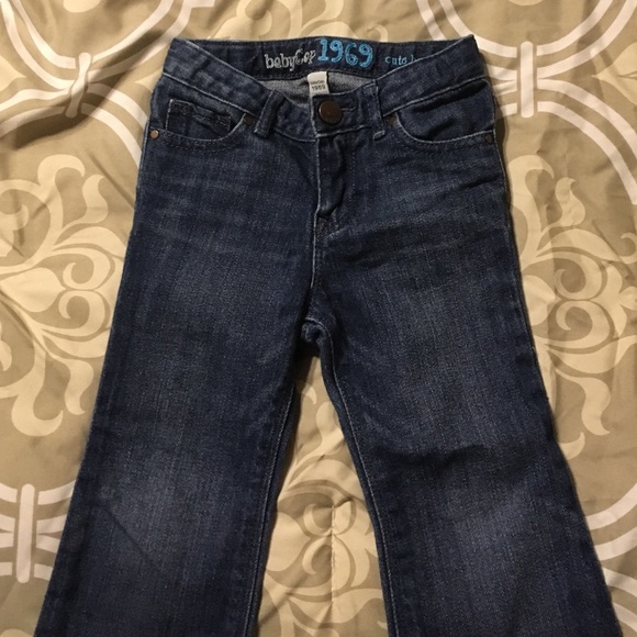 Little girls Gap jeans 👖