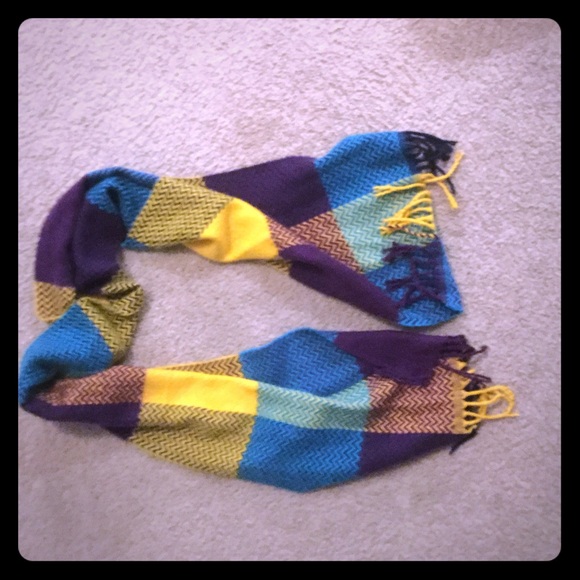 A scarf❤
