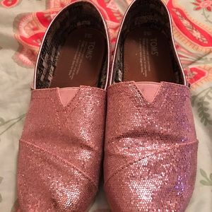 Girls youth Toms 5.5